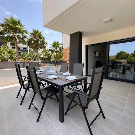 Modern Two Bedroom Ground Floor Duly7 *