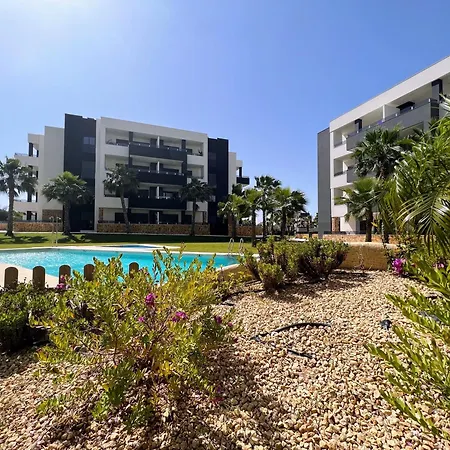 Apartment Modern Two Bedroom Ground Floor Duly7